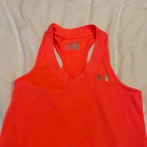 Under Armour Women’s Heat Gear tank - size XS